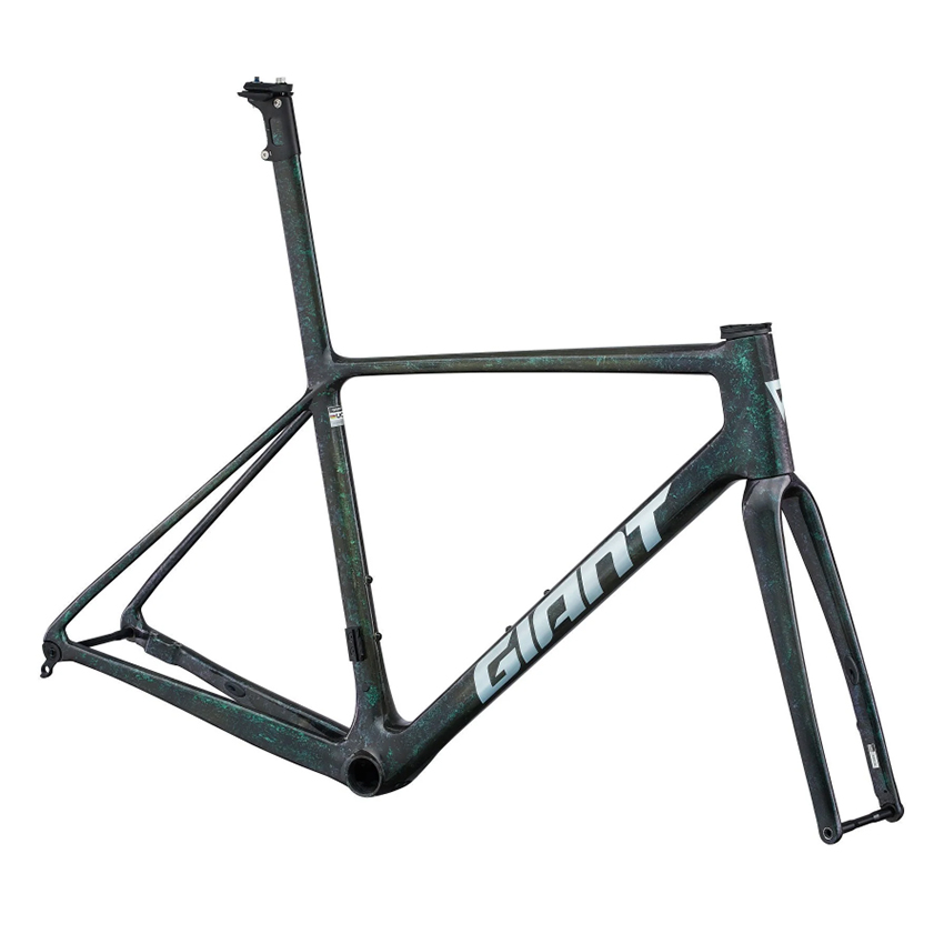 khung xe GIANT làm từ gì